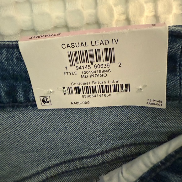 🦋 Host Pick 🦋 INC International Concepts Blue Jeans with Studded Accents - Picture 7 of 7